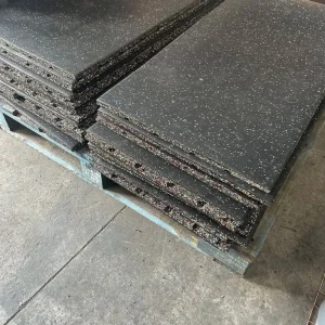 26 gym mats 1000x500mm with fixings and cuttings - Image 2