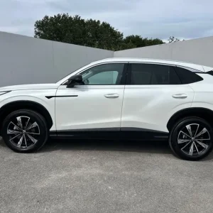 2025 MG HS Trophy SUV 5-door Petrol DCT - Image 6