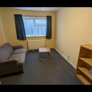1 bedroom flat in Prince William Court, street, Somerset - Image 3