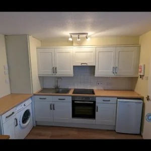 1 bedroom flat in Prince William Court, street, Somerset