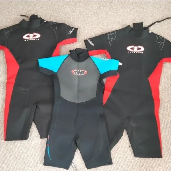 3 Kids Wetsuits