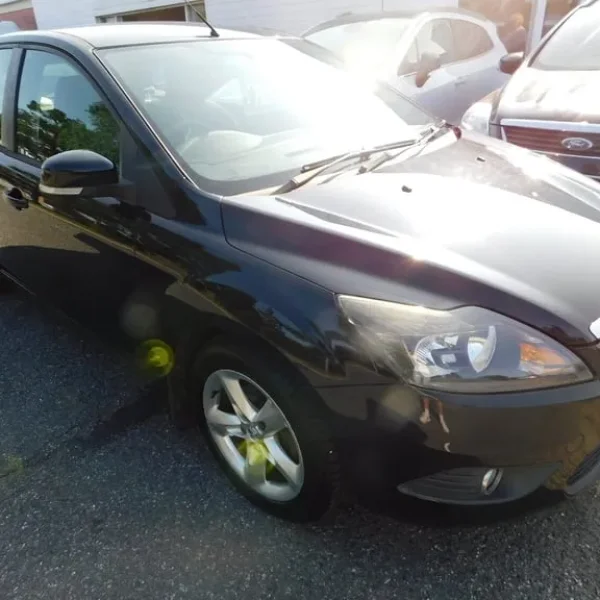2010 Ford Focus ZETEC Hatchback Petrol Manual