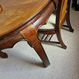 solid wood dining table and 6 chairs - Image 3