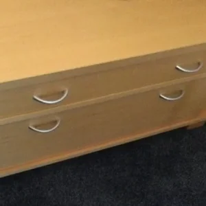 Flat pack coffee table