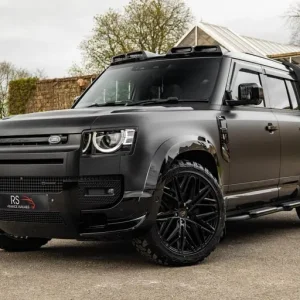 2024 Land Rover Defender 110 3.0 D250 MHEV X-Dynamic HSE Auto 4WD Euro 6 (s/s) 5dr Estate - Image 8