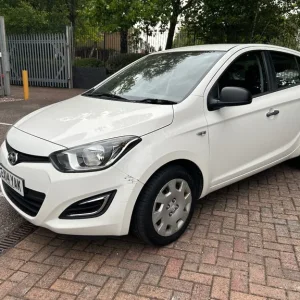 Hyundai I20 Hatchback 2014 Manual 1.2L 5-door - Image 3