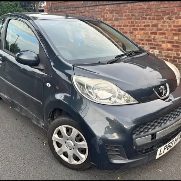 Peugeot 107 108k miles 3-door hatchback 2011 manual