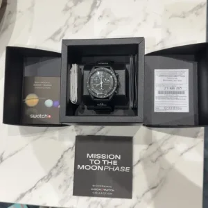 OMEGA Swatch Moonswatch Snoopy Men's Watch