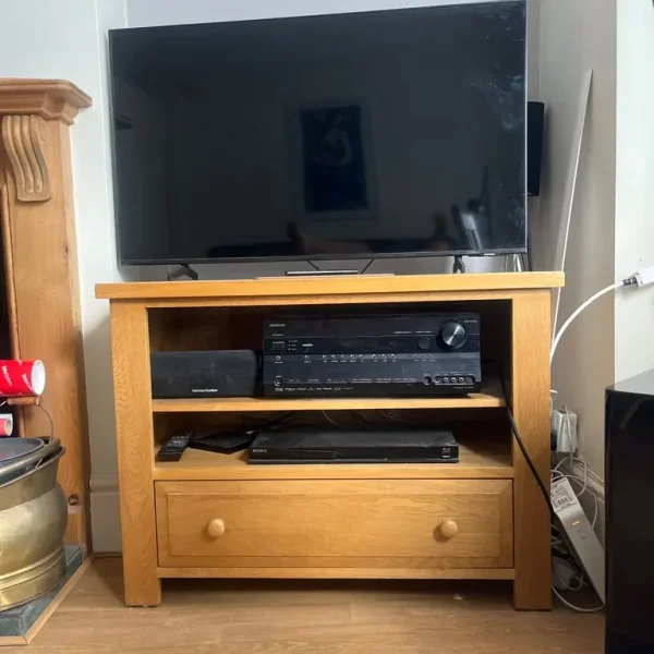Tv stand