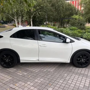 2015 Honda Civic 1.6 i-DTEC Sport 5-door Hatchback Diesel Manual - Image 2