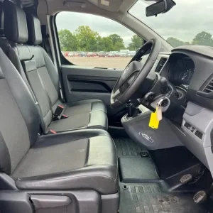 2019 Vauxhall Vivaro L2H1 2900 Sportive S/S Panel Van Diesel Manual - Image 8