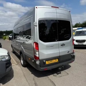 2018 Ford Transit 460 Trend High Roof Minibus 17 Seats - Image 6