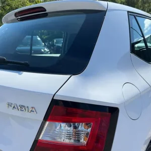 2017 Skoda Fabia 1.2 TSI SE L Euro 6 5-door Hatchback - Image 7