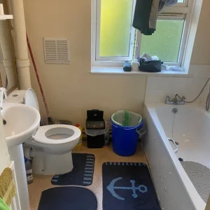 Double room in Heathfield, Wealden - Image 7