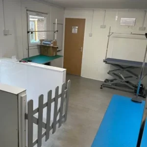 32ft Jackleg Porta Cabin – Fully Fitted Dog Grooming Salon - Image 3
