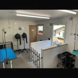 32ft Jackleg Porta Cabin – Fully Fitted Dog Grooming Salon - Image 5