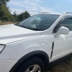 Vauxhall Antara 2013 hatchback manual 2.2 litre - Image 2