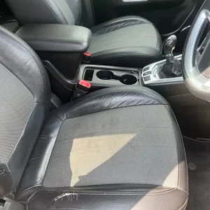 Vauxhall Antara 2013 hatchback manual 2.2 litre - Image 5