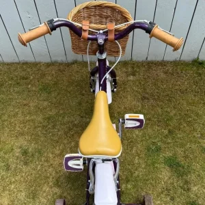 Raleigh Molli Purple Girls 14” Bike With Stabilisers And Basket - Image 3