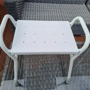 Mobility shower seat