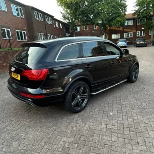 Audi Q7 Estate 2011 S-Line - Image 2