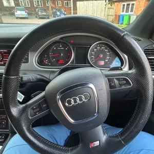 Audi Q7 Estate 2011 S-Line - Image 8