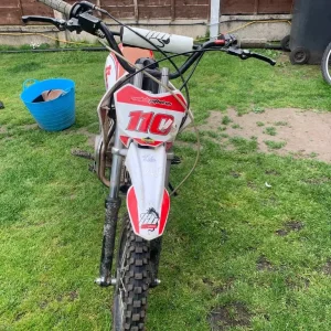 Stomp WPB 110cc pit bike - Image 4