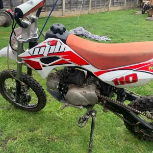 Stomp WPB 110cc pit bike