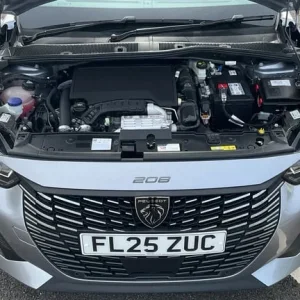 2025 Peugeot 208 1.2 PureTech 100 Allure 5-door Hatchback - Image 8