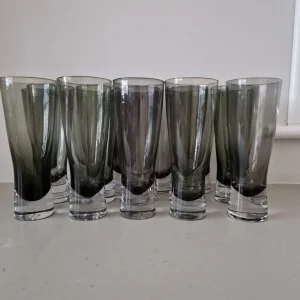 Smokey Grey Wine and Drinks Glasses – 19 Pieces, Excellent Condition - Image 4