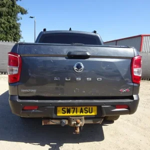 2021 SSANGYONG SARACEN Diesel Pickup – Front and Side Damage, Starts, Salvage Repairable - Image 3