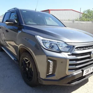 2021 SSANGYONG SARACEN Diesel Pickup – Front and Side Damage, Starts, Salvage Repairable