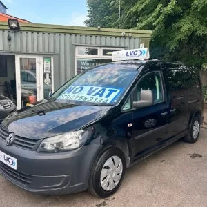 Volkswagen Caddy C20 TDI Maxi Black Van with Electric Windows and Mirrors - Image 4