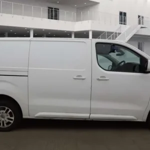 2019 Vauxhall Vivaro 2.0 Diesel Panel Van Sportive S/S - Image 5
