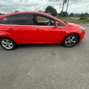 Ford Focus Hatchback 2014 Manual 5-door