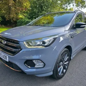 2019 Ford Kuga 2.0 TDCi EcoBlue ST-Line Edition SUV Diesel Manual - Image 3