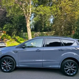 2019 Ford Kuga 2.0 TDCi EcoBlue ST-Line Edition SUV Diesel Manual - Image 5
