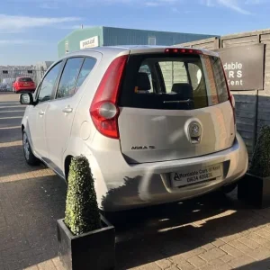 2013 Vauxhall Agila 1.2i 16v 5-door Automatic Hatchback - Image 5