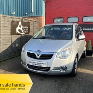 2013 Vauxhall Agila 1.2i 16v 5-door Automatic Hatchback