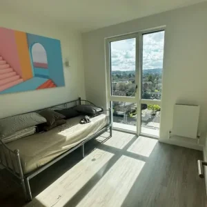 Bright Double Room in a Modern 21-Floor Building