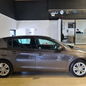2016 Peugeot 308 1.6 BlueHDi Active Hatchback - Image 2