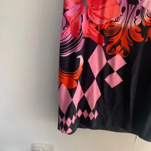 ladies Versace dress size 8-10 - Image 6