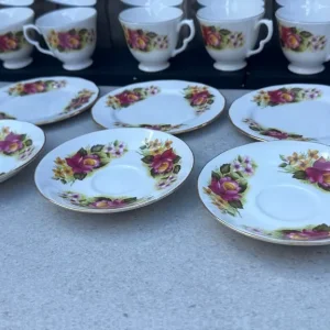 Vintage Gainsborough Bone China dinner set x18 - Image 5