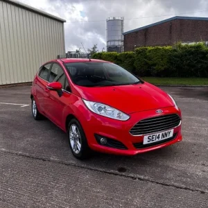2014 Ford Fiesta 1.3 Zetec 5-door - Image 2