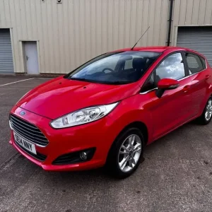 2014 Ford Fiesta 1.3 Zetec 5-door - Image 5