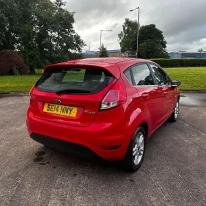 2014 Ford Fiesta 1.3 Zetec 5-door - Image 7