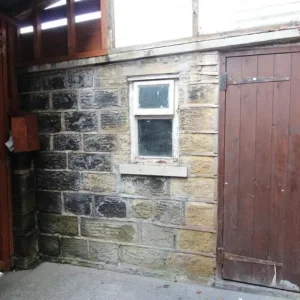 3 Bedroom Terraced House With Kitchen, Lounge, and Bathrooms - Image 8
