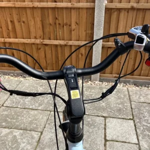 Juicy Classic City Electric Bike – Dutch style step-over - Image 8