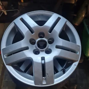 Vw golf mk4 alloy wheels - Image 2