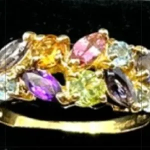9ct yellow gold amethyst and blue topaz ring - Image 3